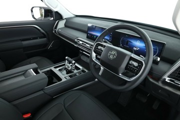 https://vehicle-cdn.autoleague.cloud/32838_1064513_19.jpg