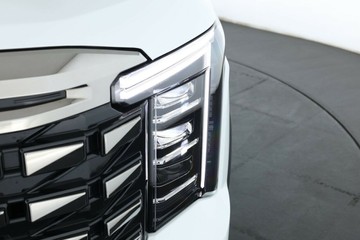 https://vehicle-cdn.autoleague.cloud/32838_1064513_8.jpg