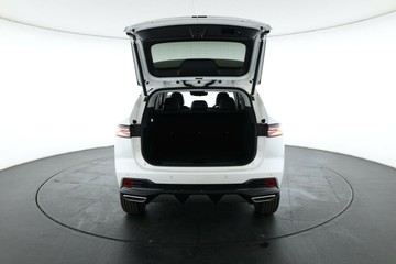 https://vehicle-cdn.autoleague.cloud/32838_1067000_14.jpg
