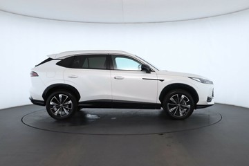 https://vehicle-cdn.autoleague.cloud/32838_1067000_2.jpg