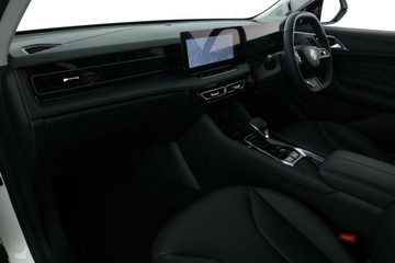 https://vehicle-cdn.autoleague.cloud/32838_1067000_29.jpg