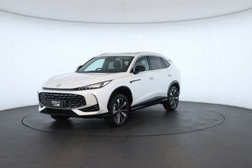 https://vehicle-cdn.autoleague.cloud/32838_1067000_9.jpg