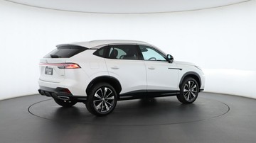 https://vehicle-cdn.autoleague.cloud/32838_1070429_3.jpg