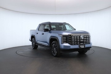 https://vehicle-cdn.autoleague.cloud/32838_1070433_3.jpg
