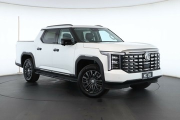 https://vehicle-cdn.autoleague.cloud/32838_1122518_1.jpg