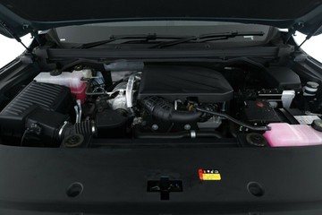 https://vehicle-cdn.autoleague.cloud/32838_1136512_5.jpg