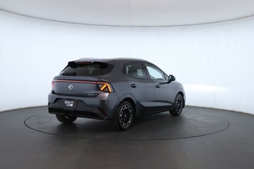 https://vehicle-cdn.autoleague.cloud/32838_1138884_17.jpg