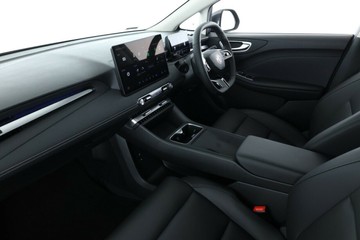 https://vehicle-cdn.autoleague.cloud/32838_1138884_32.jpg
