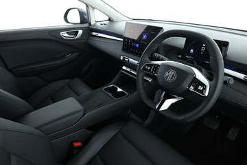 https://vehicle-cdn.autoleague.cloud/32838_1139443_20.jpg