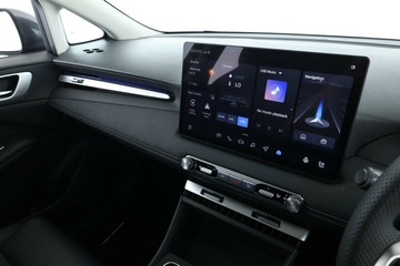 https://vehicle-cdn.autoleague.cloud/32838_1139443_23.jpg