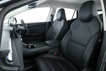 https://vehicle-cdn.autoleague.cloud/32838_1139443_31.jpg