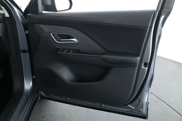 https://vehicle-cdn.autoleague.cloud/32838_1153808_16.jpg