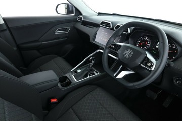https://vehicle-cdn.autoleague.cloud/32838_1153808_18.jpg