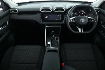https://vehicle-cdn.autoleague.cloud/32838_1153808_32.jpg