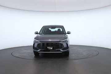 https://vehicle-cdn.autoleague.cloud/32838_1153808_5.jpg