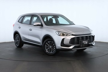 https://vehicle-cdn.autoleague.cloud/32838_1155378_1.jpg