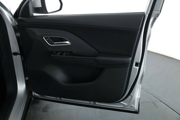https://vehicle-cdn.autoleague.cloud/32838_1155378_17.jpg