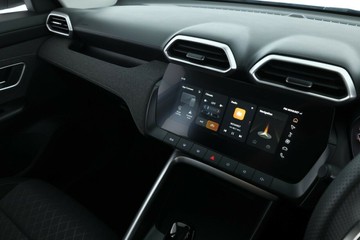 https://vehicle-cdn.autoleague.cloud/32838_1155378_22.jpg