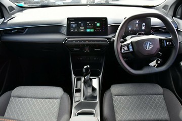 https://vehicle-cdn.autoleague.cloud/32838_1155477_10.jpg