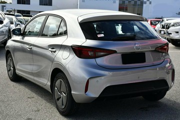 https://vehicle-cdn.autoleague.cloud/32838_1155477_4.jpg
