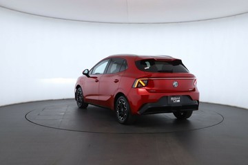 https://vehicle-cdn.autoleague.cloud/32838_1160340_13.jpg