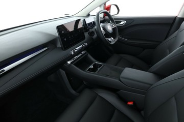 https://vehicle-cdn.autoleague.cloud/32838_1160340_32.jpg
