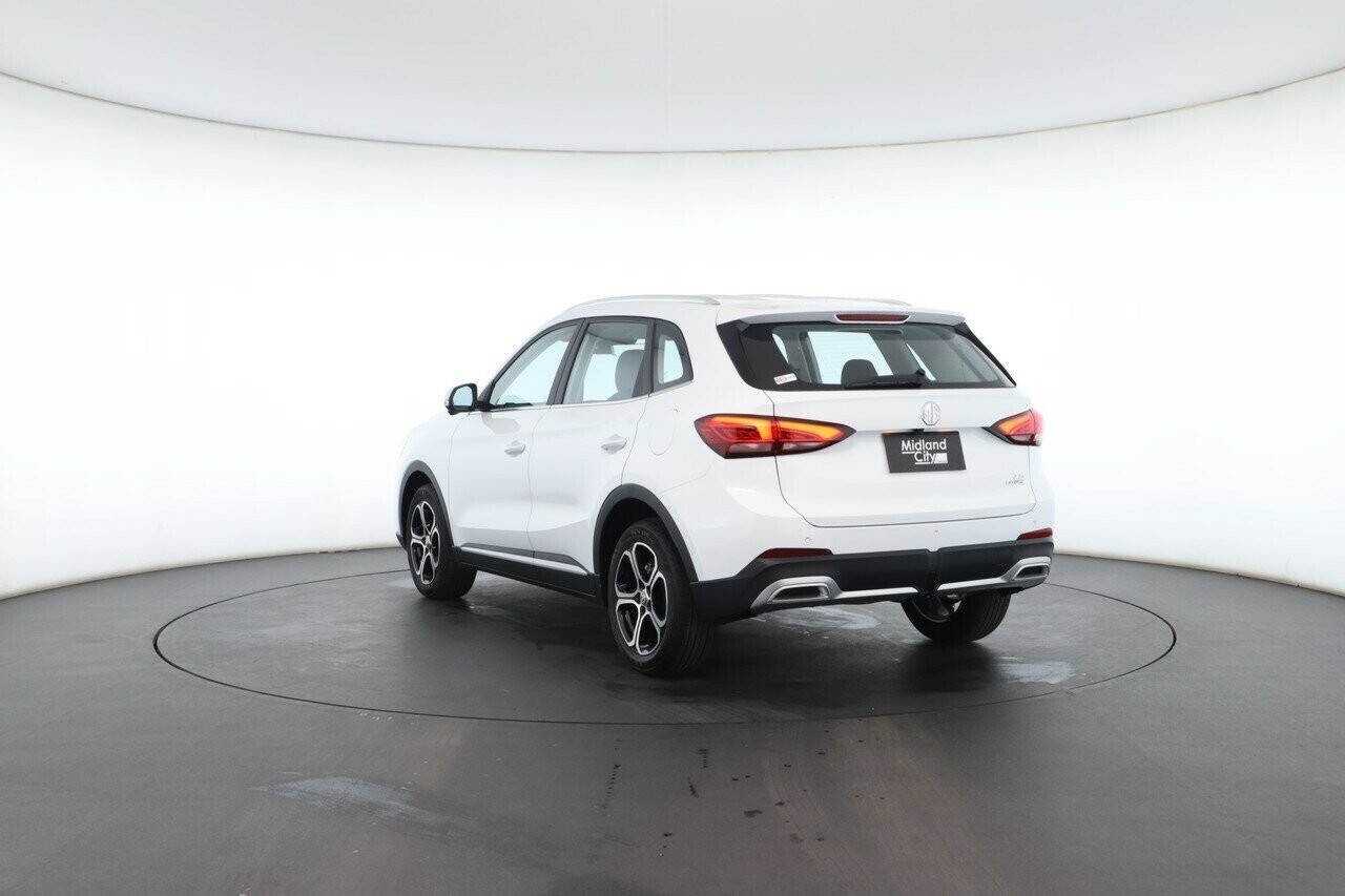 MG Zs image 4