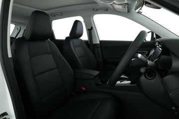 https://vehicle-cdn.autoleague.cloud/32838_1190014_18.jpg