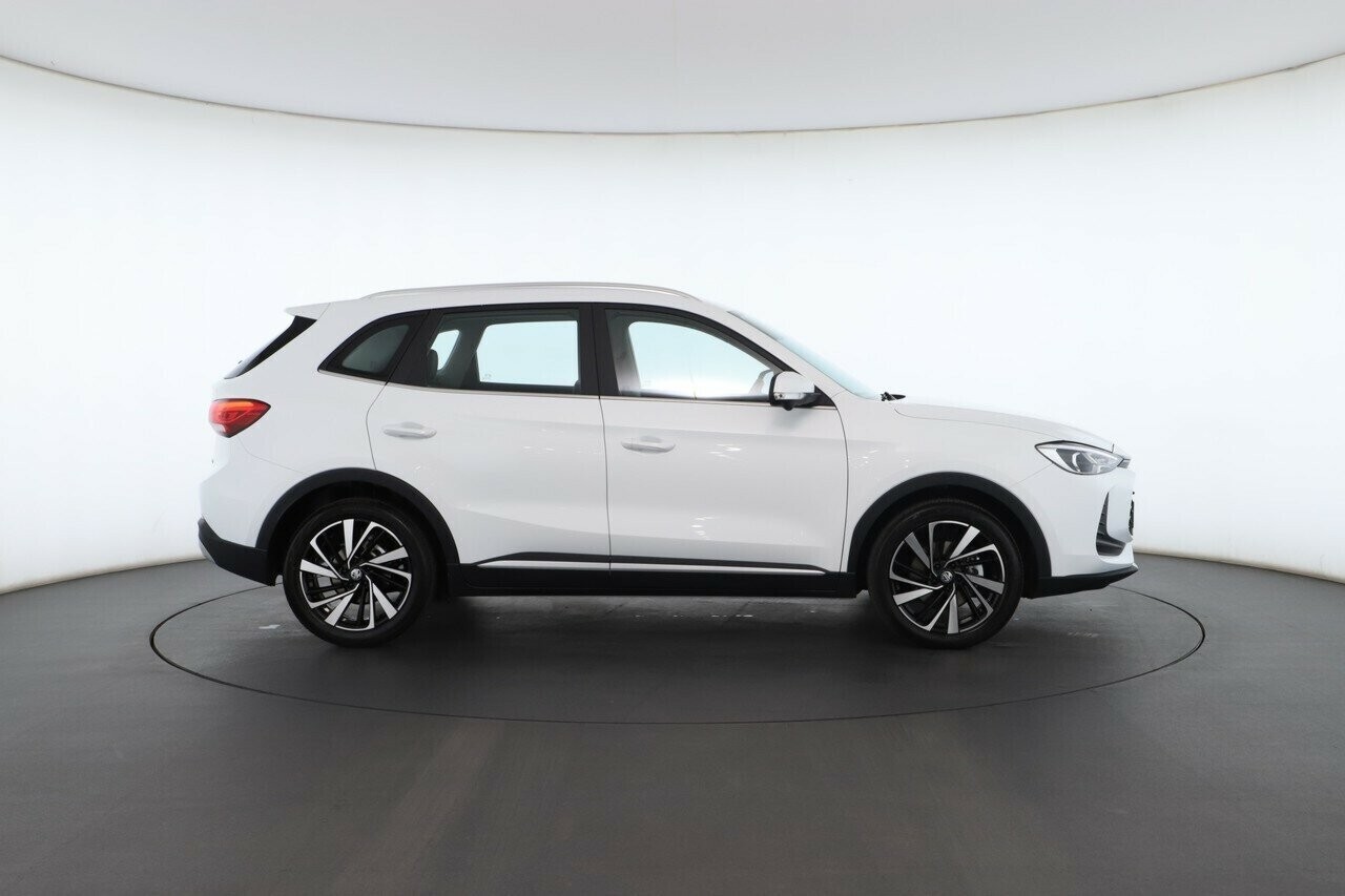 MG Zs image 2