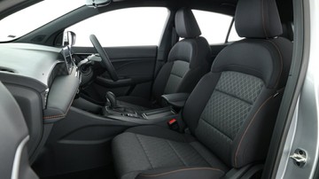 https://vehicle-cdn.autoleague.cloud/32838_1200873_29.jpg