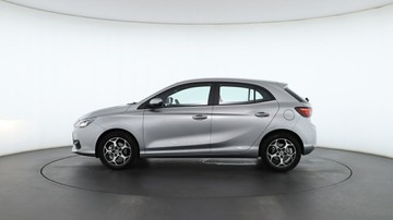 https://vehicle-cdn.autoleague.cloud/32838_1200873_6.jpg
