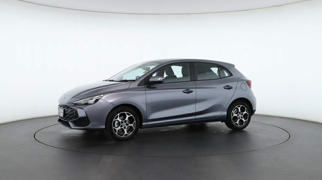 MG Mg3 image 2
