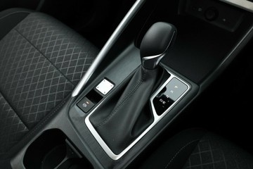 https://vehicle-cdn.autoleague.cloud/32838_1203765_16.jpg