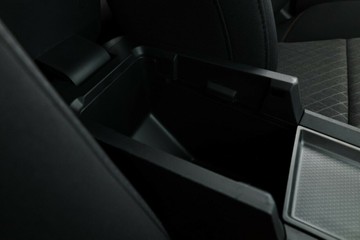https://vehicle-cdn.autoleague.cloud/32838_1207636_25.jpg