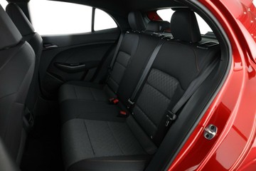 https://vehicle-cdn.autoleague.cloud/32838_1207636_26.jpg