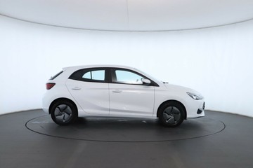 https://vehicle-cdn.autoleague.cloud/32838_1209592_2.jpg