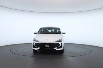 https://vehicle-cdn.autoleague.cloud/32838_1209592_5.jpg