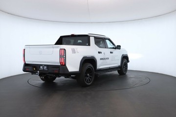 https://vehicle-cdn.autoleague.cloud/32838_121998_2.jpg