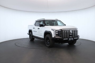 https://vehicle-cdn.autoleague.cloud/32838_121998_5.jpg