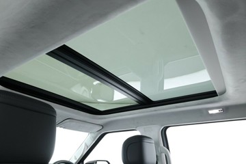 https://vehicle-cdn.autoleague.cloud/32838_122349_35.jpg