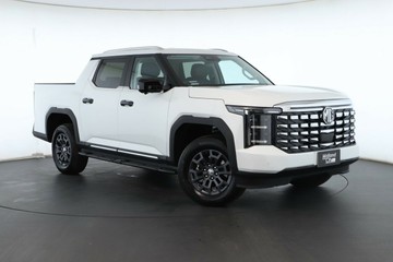 https://vehicle-cdn.autoleague.cloud/32838_122866_1.jpg