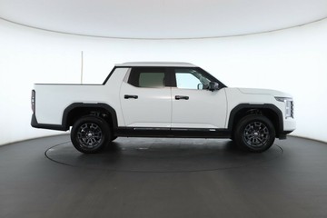 https://vehicle-cdn.autoleague.cloud/32838_122866_2.jpg