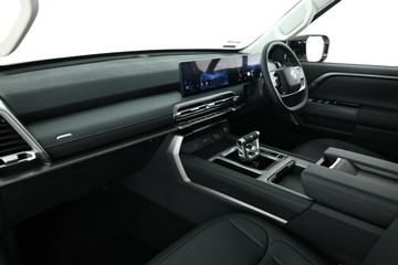 https://vehicle-cdn.autoleague.cloud/32838_122866_31.jpg