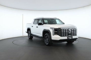 https://vehicle-cdn.autoleague.cloud/32838_122866_4.jpg