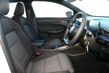 https://vehicle-cdn.autoleague.cloud/32838_1234566_6.jpg