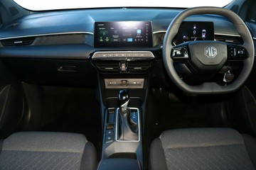 https://vehicle-cdn.autoleague.cloud/32838_1234681_4.jpg