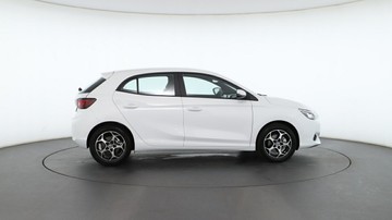 https://vehicle-cdn.autoleague.cloud/32838_1273075_2.jpg