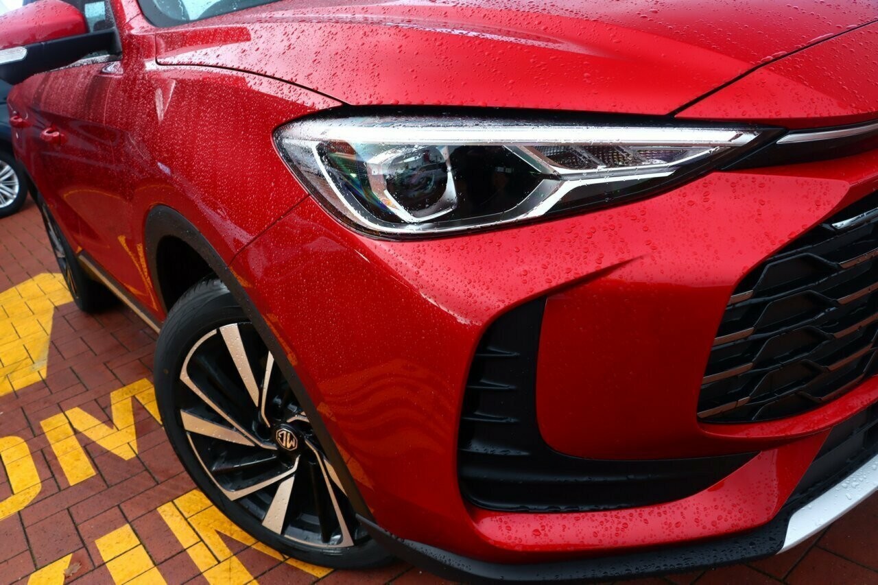 MG Zs image 2