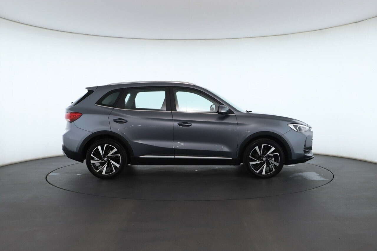 MG Zs image 3