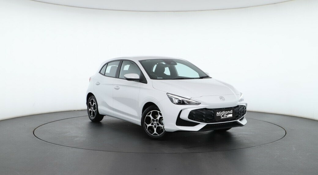 MG Mg3 image 1